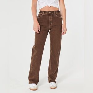 HOLLISTER Ultra High Rise Dad Jean Vintage Stretch in Brown
